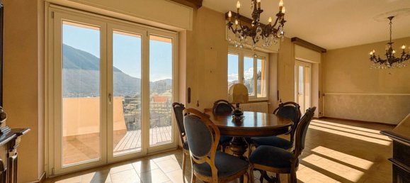 4-salle Appartement à Omegna, Italy No. 223118 7