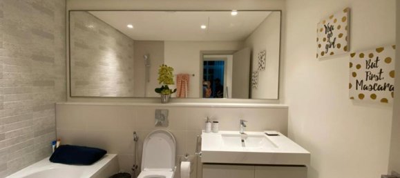 Квартира с 2 спальнями в Dubai Harbour, ОАЭ № 105356 3