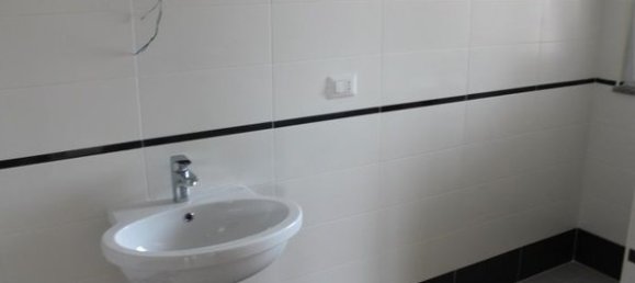 Apartamento de 5 divisões em Fondi, Italy N.º 29157 21