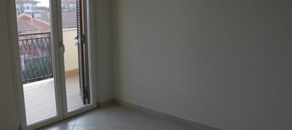 Apartamento de 5 divisões em Fondi, Italy N.º 29157 18
