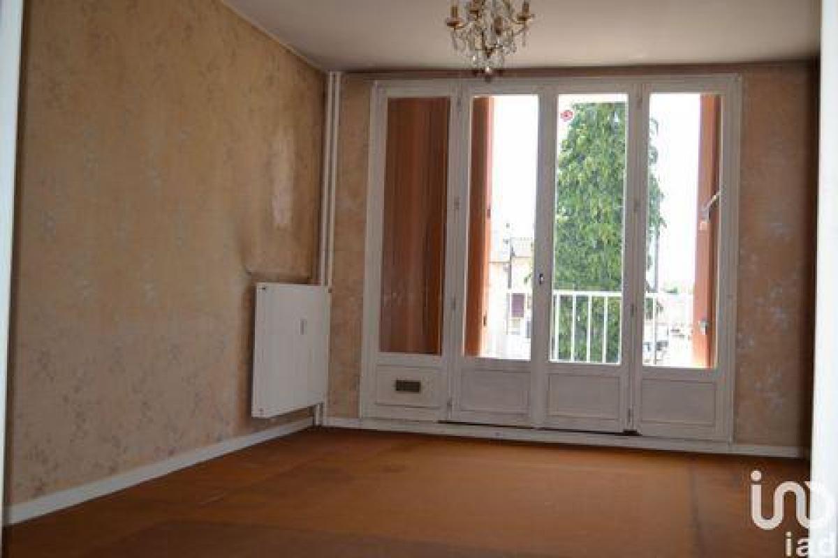 2 bedrooms Condo in Limoges, France No. 35112