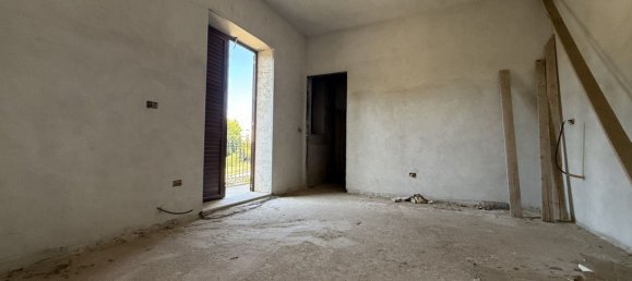 8 chambres Appartement à Floridia, Italy No. 345071 11