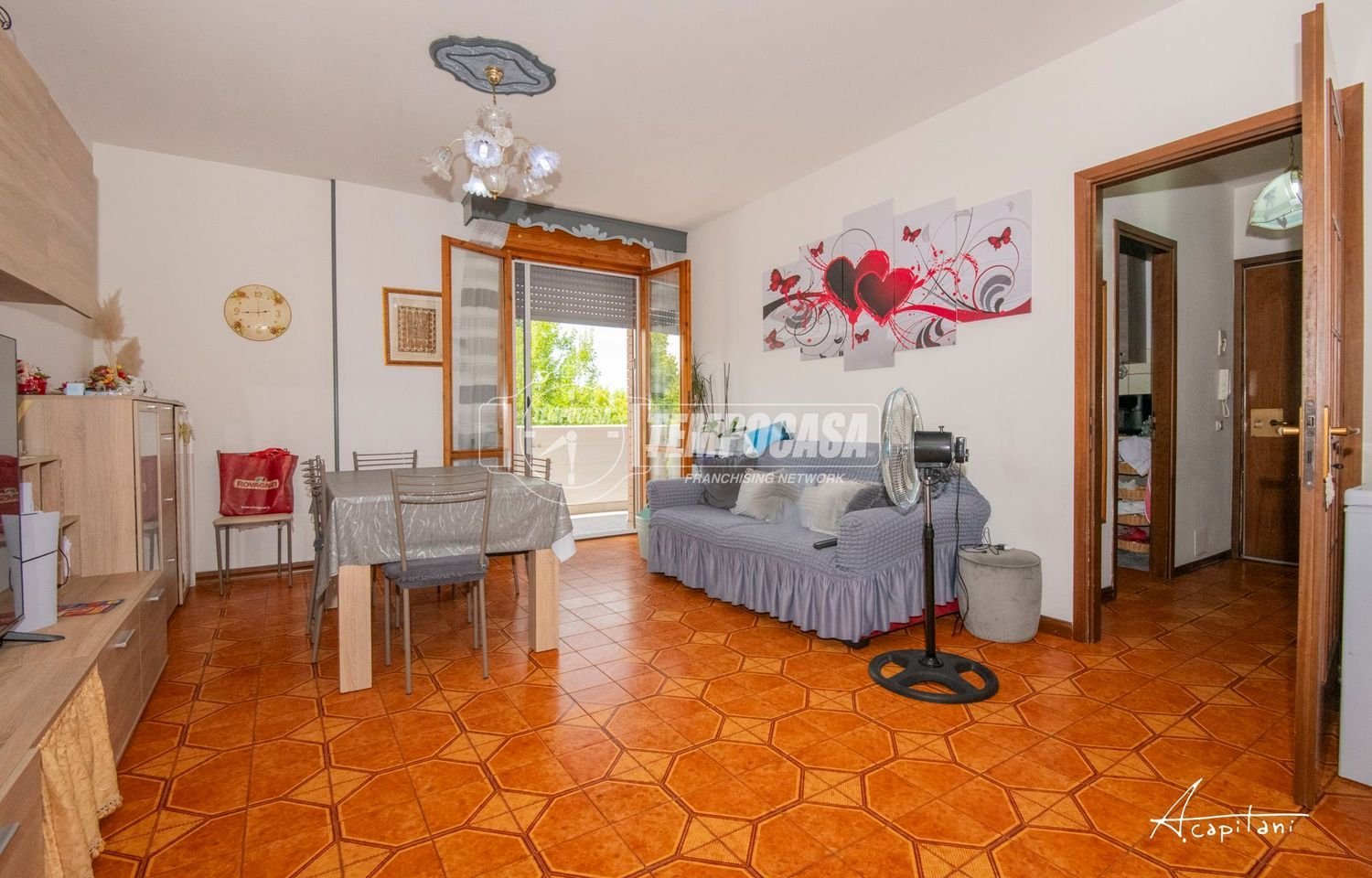 4-Zimmer Wohnung in Modena, Italy, Nr. 295683