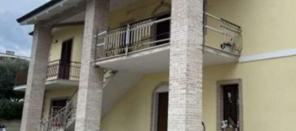 6 Schlafzimmer Wohnung in Montecassiano, Italy, Nr. 377174 10