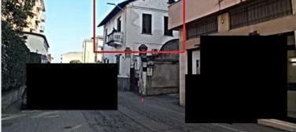 3 rooms Apartment in Vigevano, Italy No. 286633 2