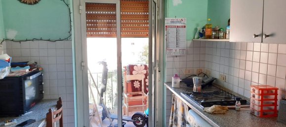 2 rooms Apartment in Palermo, Italy No. 13717 5