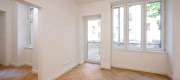 2 rooms Apartment in Favoriten, Austria No. 187591 2