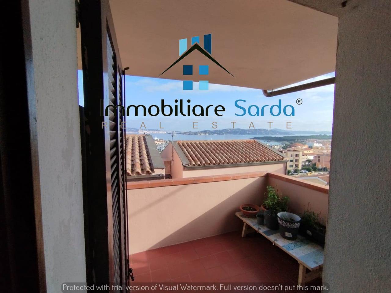 Apartamento de 3 habitaciónes en Palau, Italy No. 232809