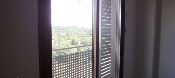 3 bedrooms Apartment in Onda, Spain No. 115328 3