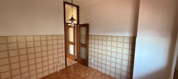 4 rooms Apartment in Parma, Italy No. 301895 14