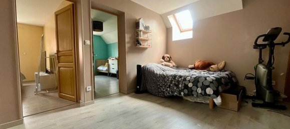 2 Schlafzimmer Haus in Bury, France, Nr. 300594 7