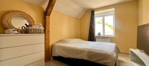 2 Schlafzimmer Haus in Bury, France, Nr. 300594 10