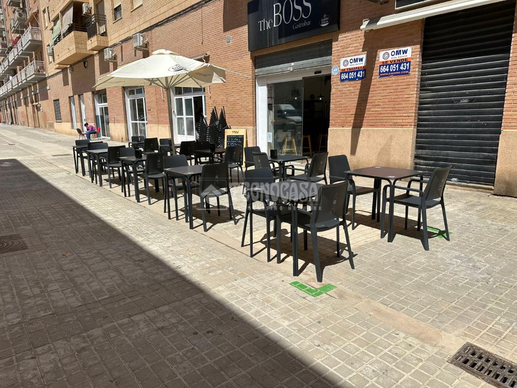  عقار تجاري في Valencia, Spain 87متر مربع رقم 144751