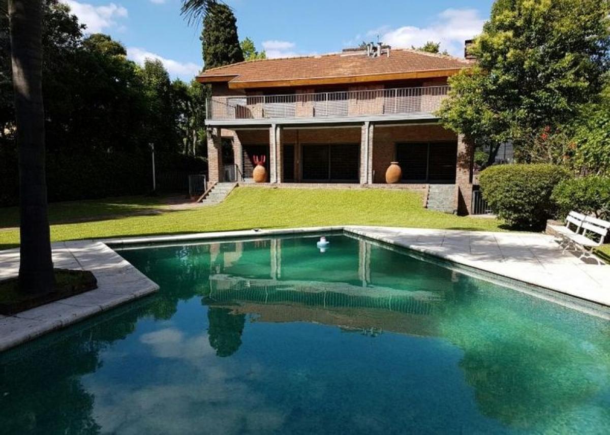 5 bedrooms House in San Isidro, Argentina No. 57659