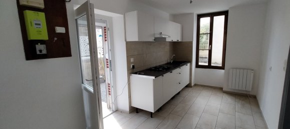 2 bedrooms House in Reuilly, France No. 255028 3