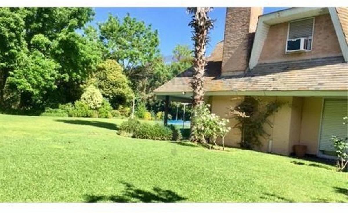 6 bedrooms House in Pilar, Argentina No. 15455