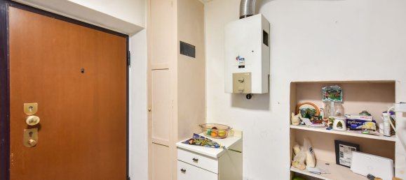 2 rooms Apartment in Turin, Italy No. 86152 7