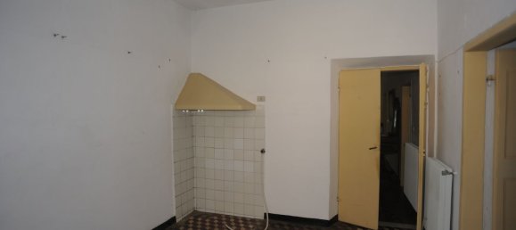 Квартира с 6 комнатами в Миньянего, Италия № 36903 16