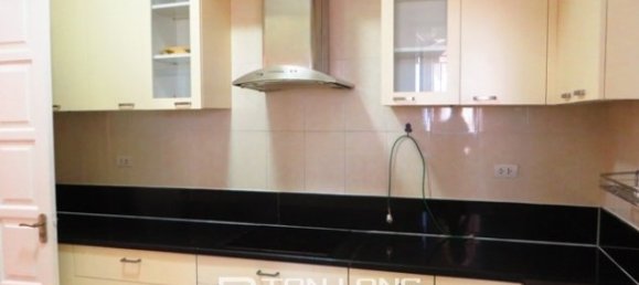 4 Schlafzimmer Wohnung in Tay Ho, Vietnam, Nr. 2159 2