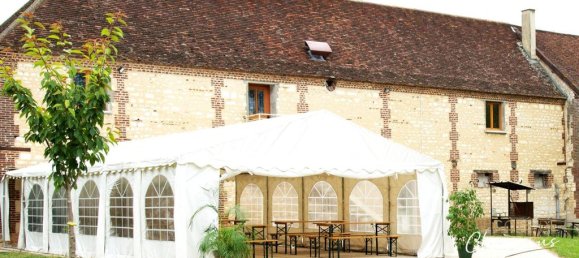 8 Schlafzimmer Haus in Estissac, France, Nr. 95465 3