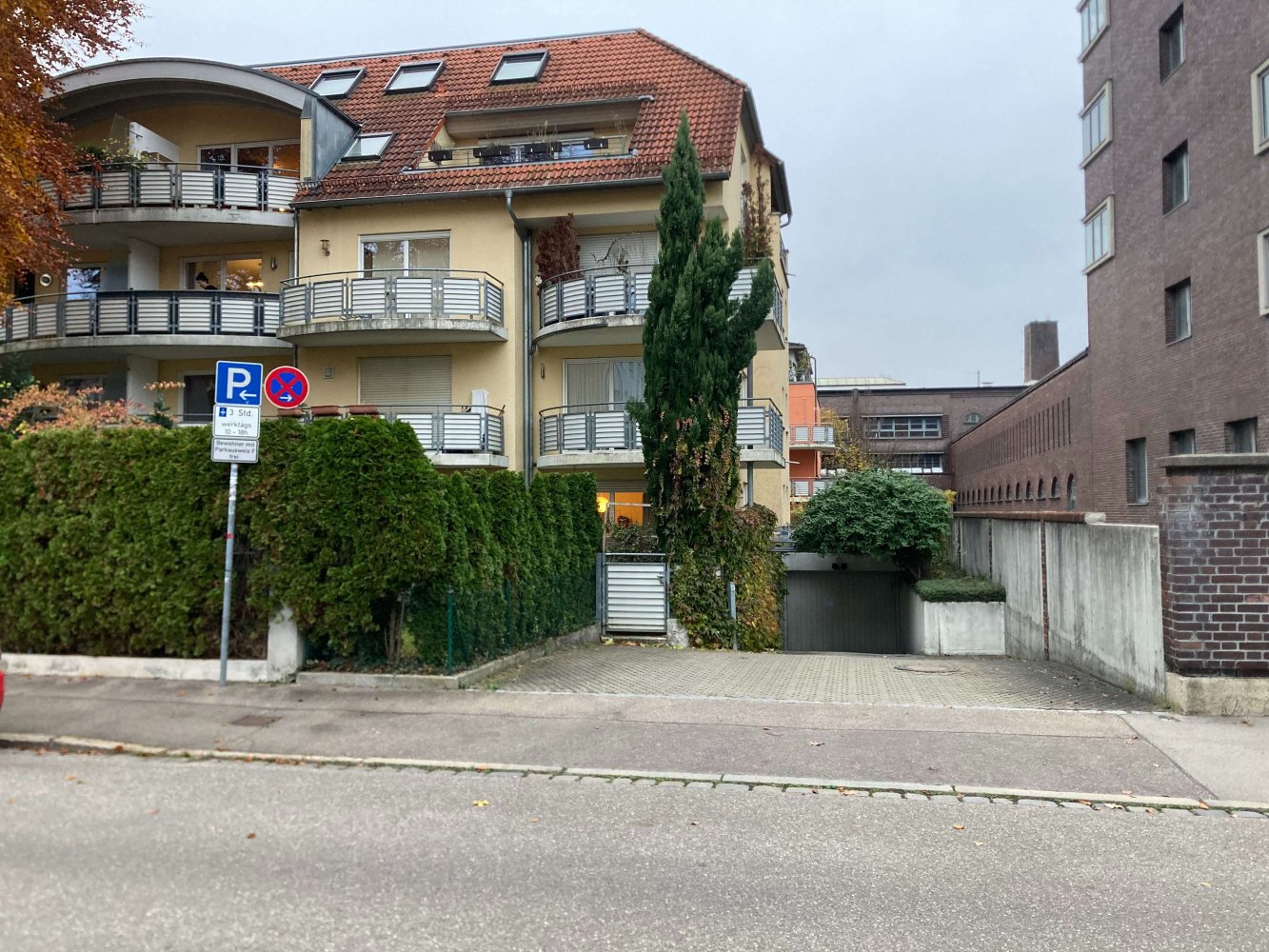 Parkplatz in Augsburg, Germany, Nr. 25420