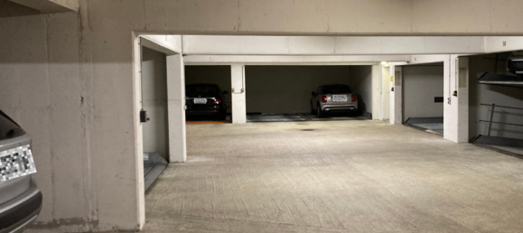 Parkplatz in Augsburg, Germany, Nr. 25420 5