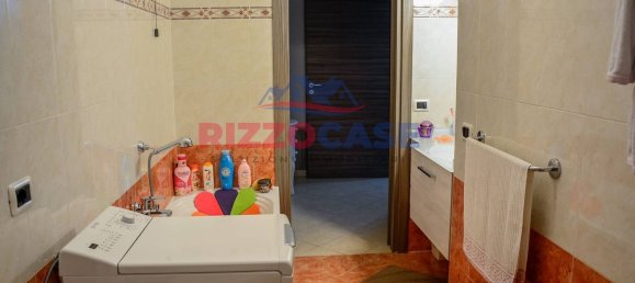 4غرفة منزل ذو طابقين في Corigliano Rossano, Italy رقم 201349 14