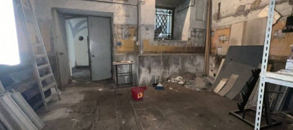 1 bedroom Apartment in Naples, Italy No. 13963 10