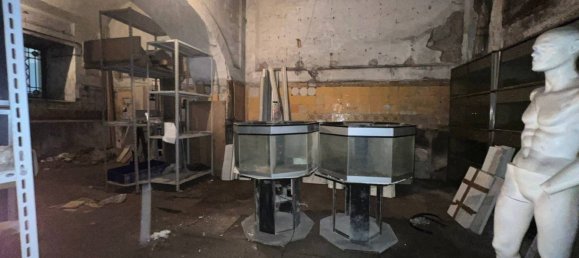 1 bedroom Apartment in Naples, Italy No. 13963 12