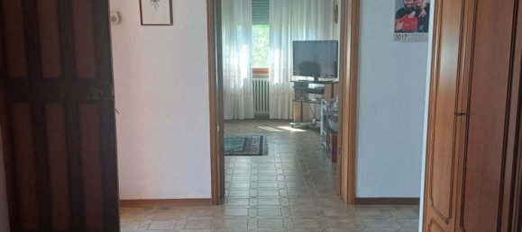 6 bedrooms Apartment in Cascina, Italy No. 380651 2