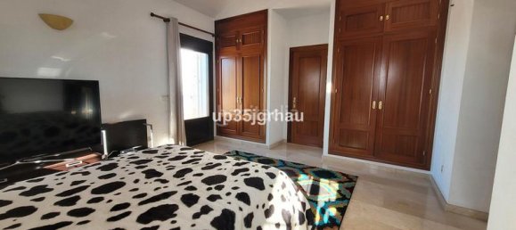 Villa de 5 dormitorios en Estepona, Spain No. 139288 15