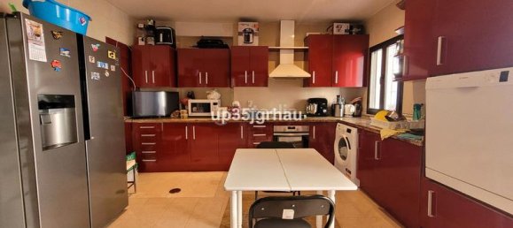 Villa de 5 dormitorios en Estepona, Spain No. 139288 6