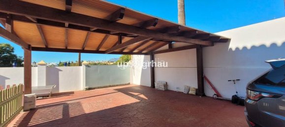 Villa de 5 dormitorios en Estepona, Spain No. 139288 27