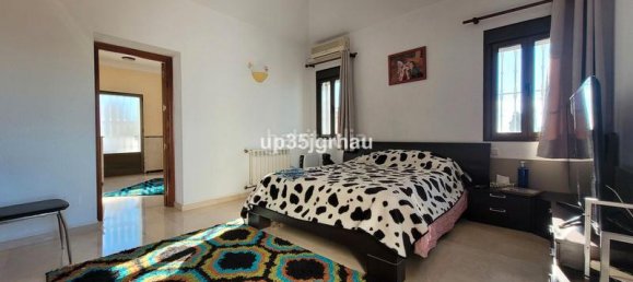 Villa de 5 dormitorios en Estepona, Spain No. 139288 14