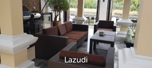 4 bedrooms Cafe / restaurant in Sattahip, Thailand No. 16081 4