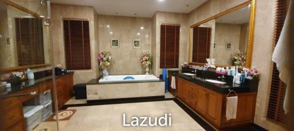 4 bedrooms Cafe / restaurant in Sattahip, Thailand No. 16081 8