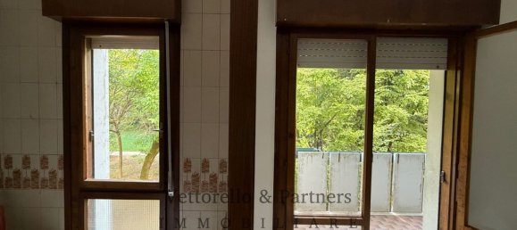 3 rooms Apartment in Mogliano Veneto, Italy No. 288209 6