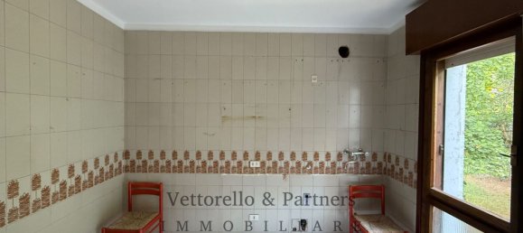 3 rooms Apartment in Mogliano Veneto, Italy No. 288209 5