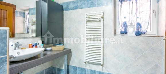 2 Schlafzimmer Haus in Massa, Italy, Nr. 62090 8