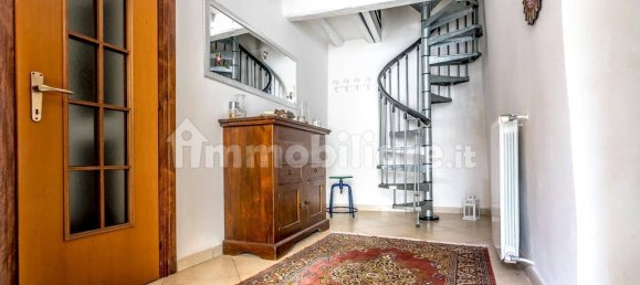 2 Schlafzimmer Haus in Massa, Italy, Nr. 62090 11