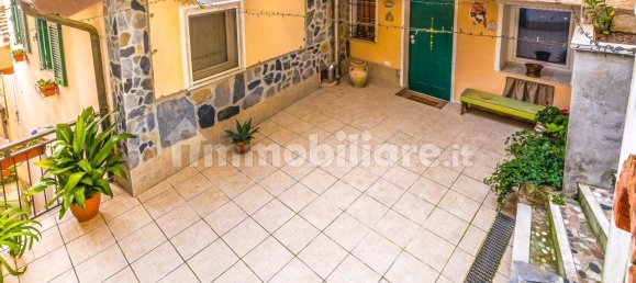 2 Schlafzimmer Haus in Massa, Italy, Nr. 62090 21