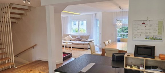 3 bedrooms Townhouse in Frankfurt am Main, Germany No. 239106 6