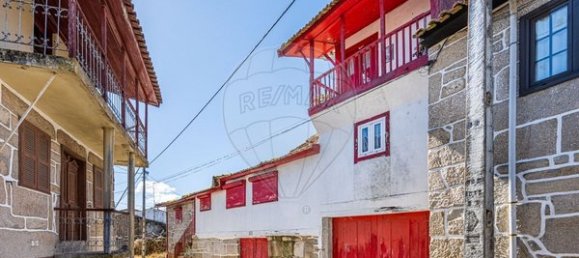 4 bedrooms House in Ervededo, Portugal No. 181192 2