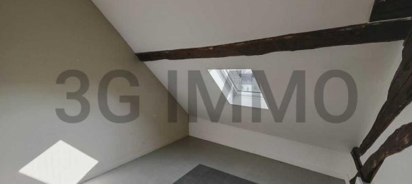 1 bedroom Apartment in Provins, France No. 192093 3