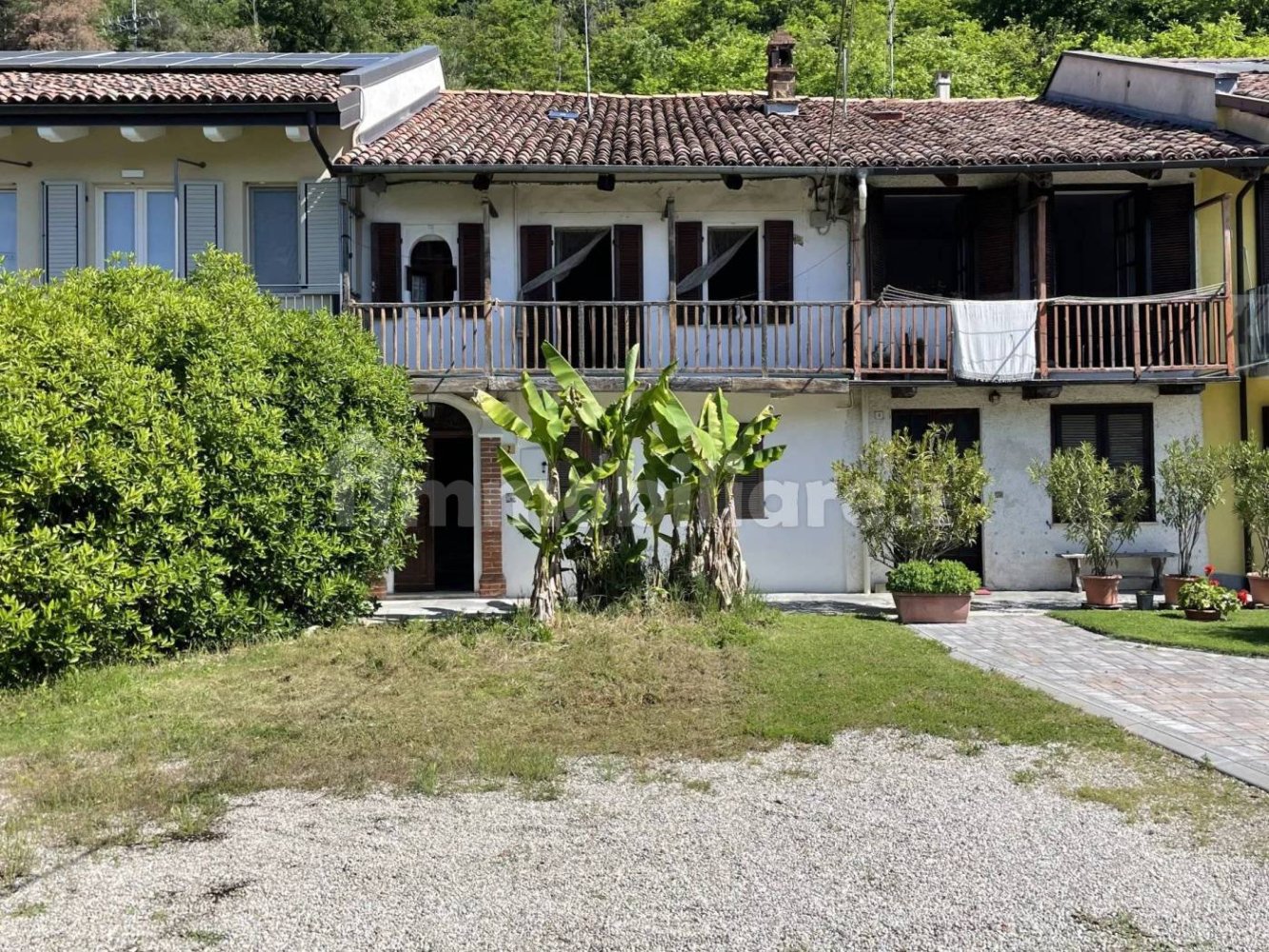 2 غرف نوم منزل في Corneliano d'Alba, Italy رقم 78157