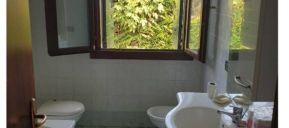 3 rooms Apartment in Chioggia, Italy No. 56495 9