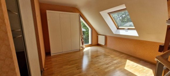 3 bedrooms Villa in Cesson-Sevigne, France No. 349447 4