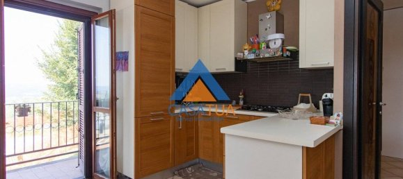 3 bedrooms House in Alviano, Italy No. 352102 12