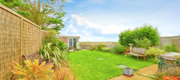 4 bedrooms House in New Romney, United Kingdom No. 10681 77