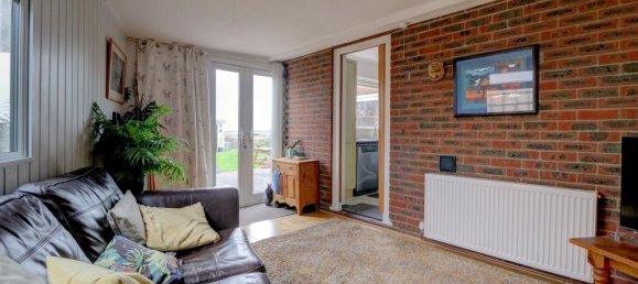 4 bedrooms House in New Romney, United Kingdom No. 10681 10